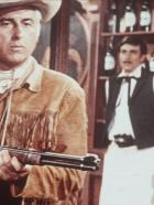 Der Ölprinz - Mit Waffengewalt muss Old Surehand (Stewart Granger, l.) den Banditen zeigen, wer das Sagen hat ... © Columbia Pictures