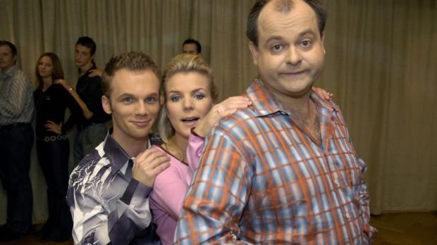 Oliver S. Sat.1 v.l.n.r.: Ralf Schmitz, Mirja Boes und Markus Majowski leben in Deutschlands...