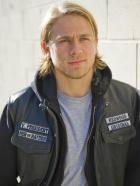 Sons of Anarchy - Charlie Hunnam © 2008 FX Networks, LLC. All rights reserved.