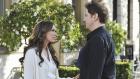 Melinda Gordon (Jennifer Love Hewitt, l.) wird von schrecklichen Visionen geplagt und macht sich Sorgen um ihr ungeborenes Kind. Eli James (Jamie Kennedy, r.) versucht ihr zu helfen und etwas Licht ins Dunkel zu bringen. © ABC Studios