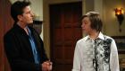 Two and a Half Men - Jake (Angus T. Jones, r.) hat Angst, auf eine Party zu gehen, weil ein Mädchen ihn dort vernaschen will. Sein Onkel Charlie (Charlie Sheen, l.) versucht erfolglos, ihm so viel Selbstvertrauen zu geben, dass er sich eine mögliche Blamage erspart ... © Warner Brothers Entertainment Inc. Two and a Half Men - Jake (Angus T. Jones, r.) hat Angst, auf eine Party zu gehen, weil ein Mädchen ihn dort vernaschen will. Sein Onkel Charlie (Charlie Sheen, l.) versucht erfolglos, ihm so viel Selbstvertrauen zu geben, dass er sich eine mögliche Blamage erspart ... © Warner Brothers Entertainment Inc.