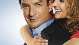 Castle - (5. Staffel) - Der Schriftsteller Richard Castle (Nathan Fillion, l.) darf so lange an der Seite der Polizeidetektivin Kate Beckett (Stana Katic, r.), wie er das für richtig hält ... Castle - (5. Staffel) - Der Schriftsteller Richard Castle (Nathan Fillion, l.) darf so lange an der Seite der Polizeidetektivin Kate Beckett (Stana Katic, r.), wie er das für richtig hält ...