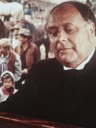 Der Ölprinz - Mit immer neuen Kompositionen beglückt Kantor Aurelius Hampel (Heinz Erhardt, M.) den Siedlertreck ... © Columbia Pictures