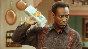 Bill Cosby Show - Der Tag fängt für Cliff (Bill Cosby) schlecht an - ohne Orangensaft. © Viacom